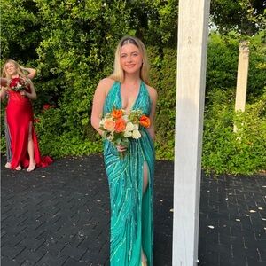 Elegant Teal Prom Dress